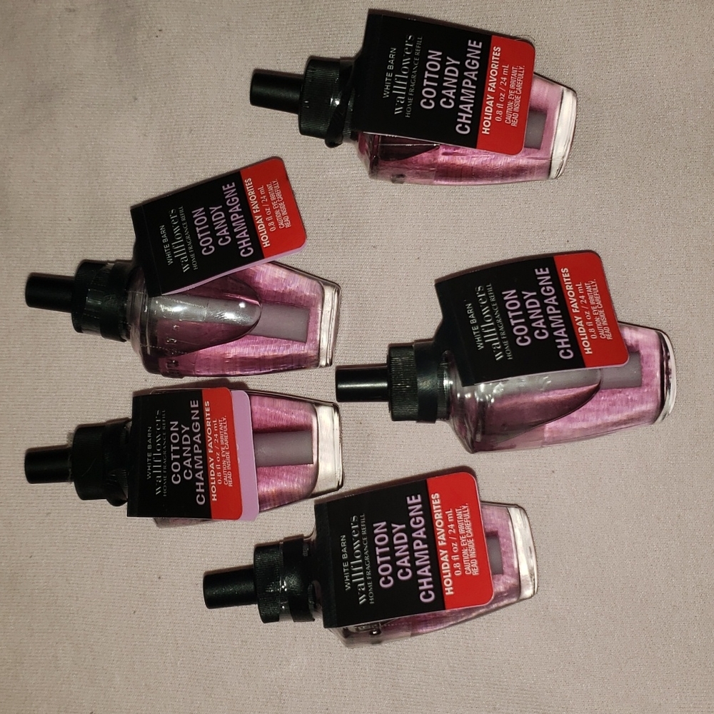 Bath And Body Works Wallflower refill Cottoncandy Champagne